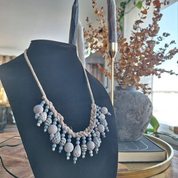 Braided Fringe Necklace‎ Gray Plastic 20 Inch Adjustable Boho Dangle - Picture 6 of 7